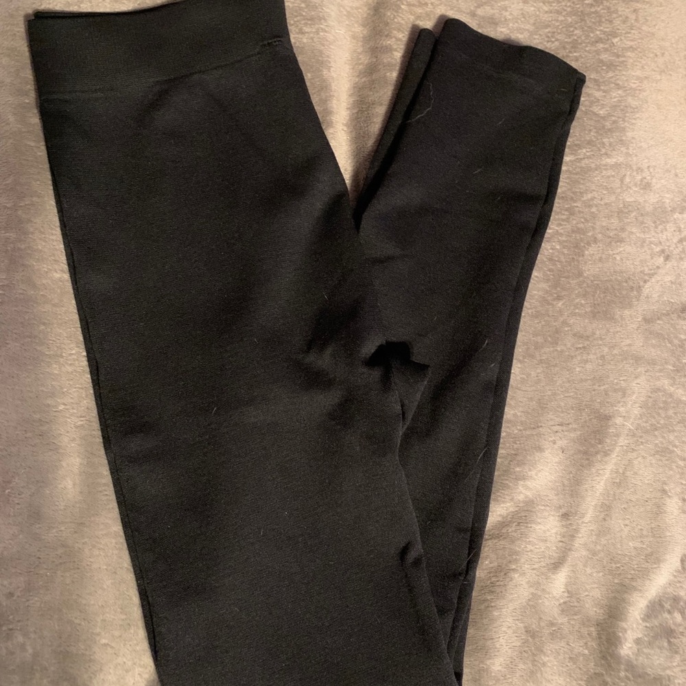 Black leggings